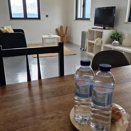 Bella Vista Apartment *